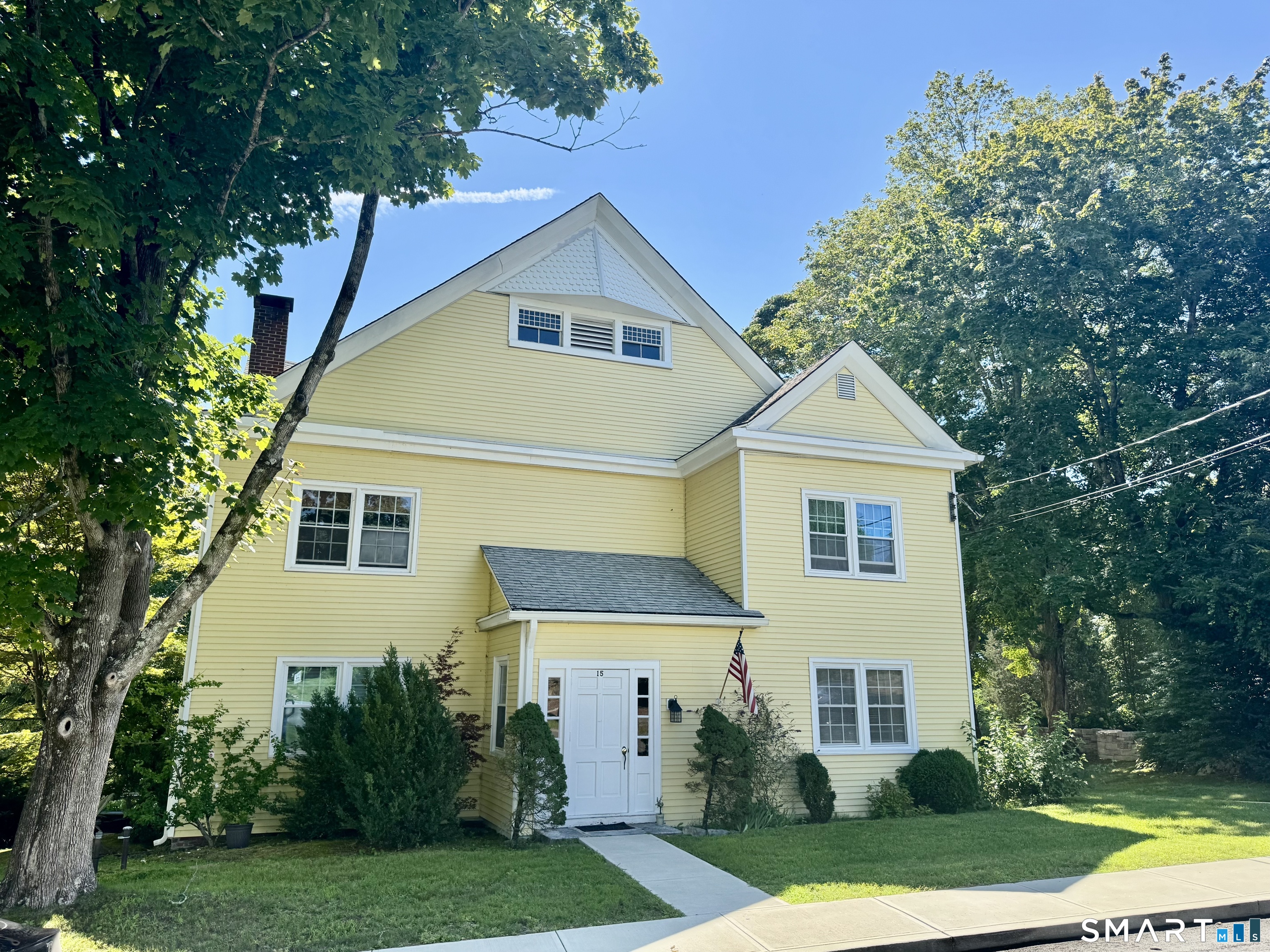 15 Prospect Street Essex CT 06426
