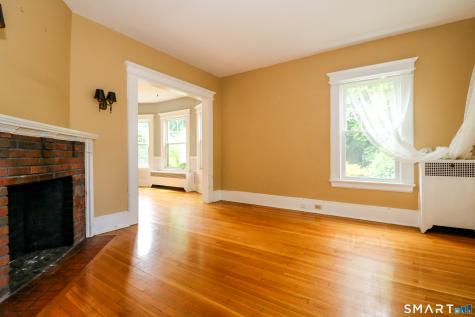 1790 Huntington Turnpike Trumbull CT 06611