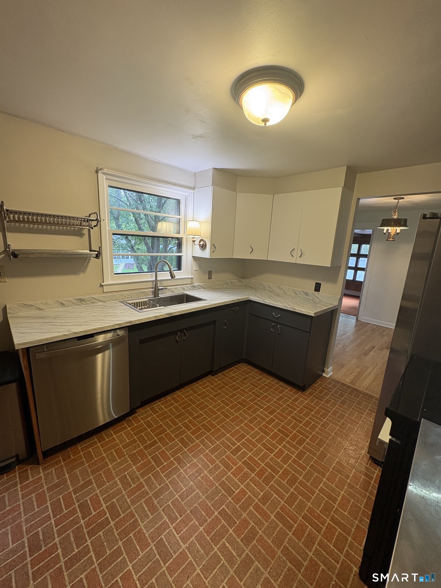 225 Riverside Drive Hamden CT 06518