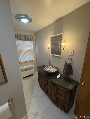 225 Riverside Drive Hamden CT 06518