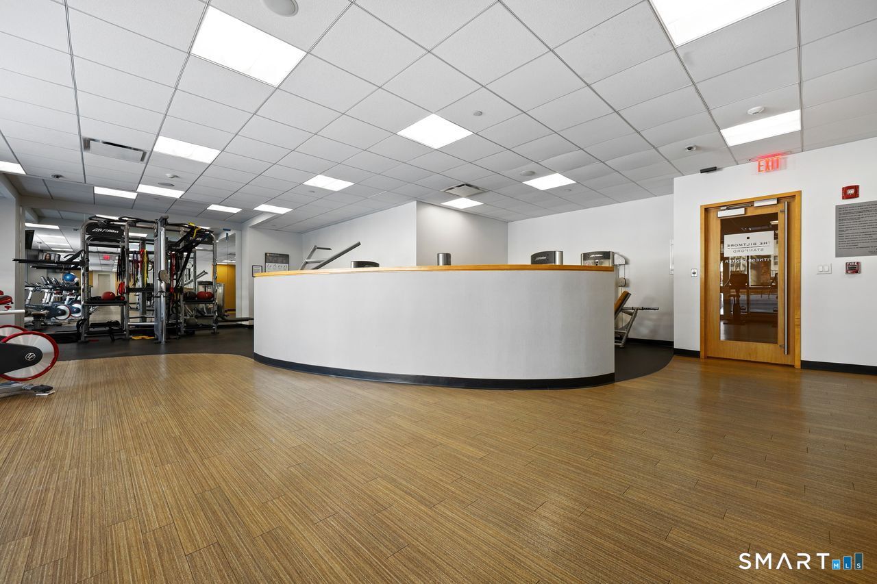 127 Greyrock Place Stamford CT 06901