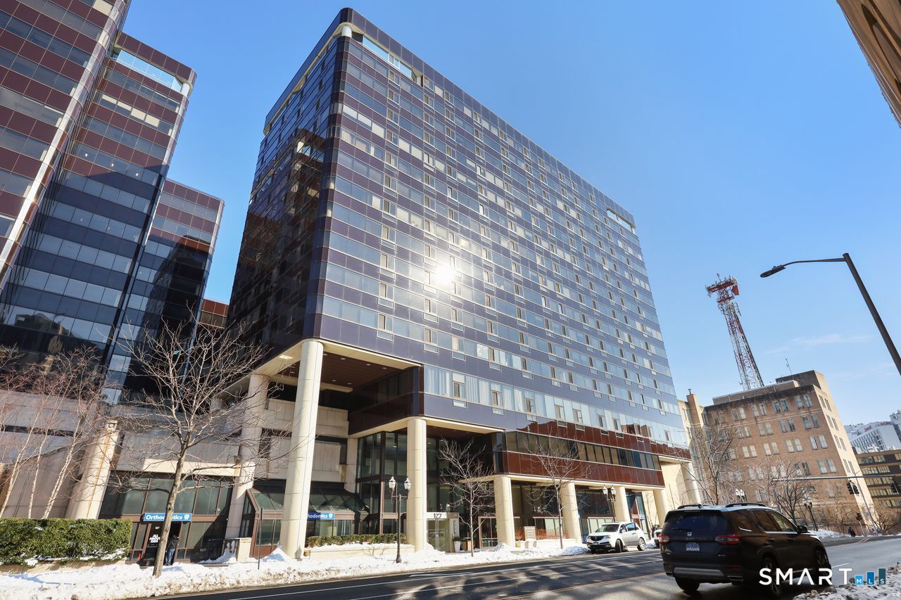 127 Greyrock Place Stamford CT 06901