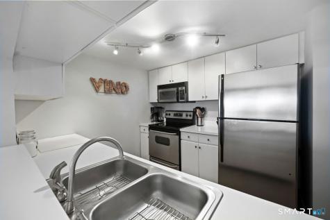 127 Greyrock Place Stamford CT 06901