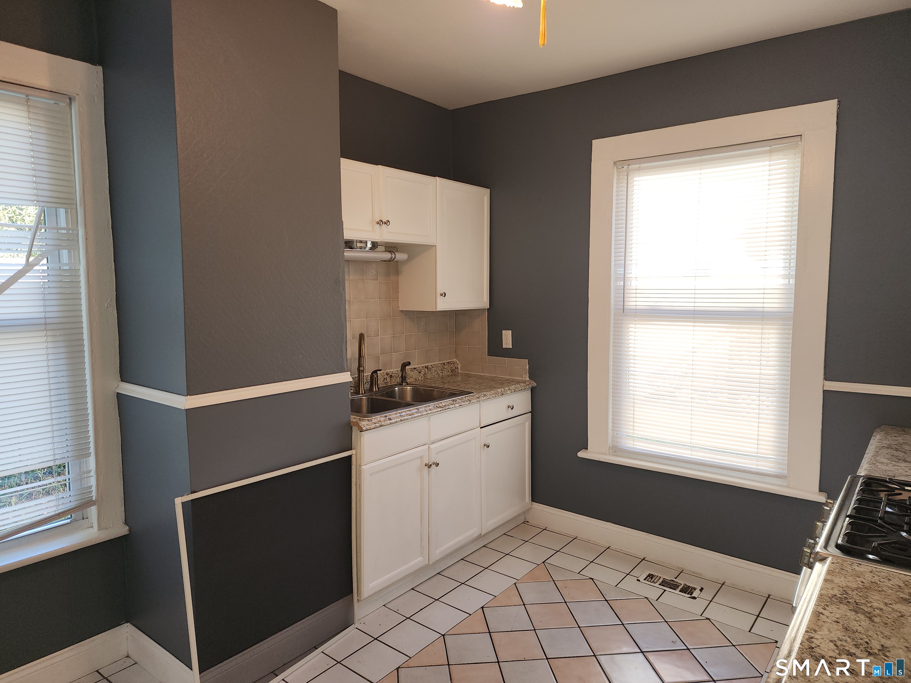 204 Minerva Street Derby CT 06418
