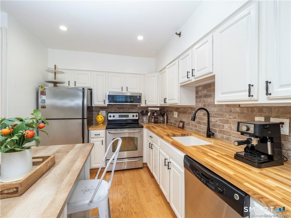 25 Grand Street Norwalk CT 06851