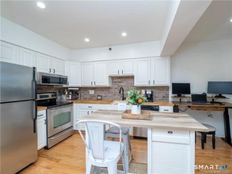 25 Grand Street Norwalk CT 06851