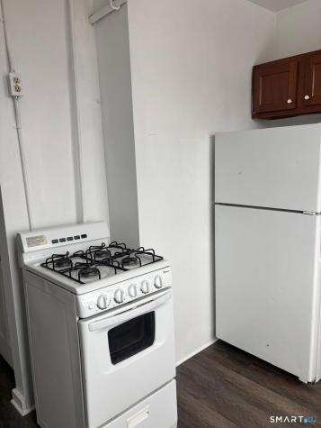 86 Pequonnock Street Bridgeport CT 06604