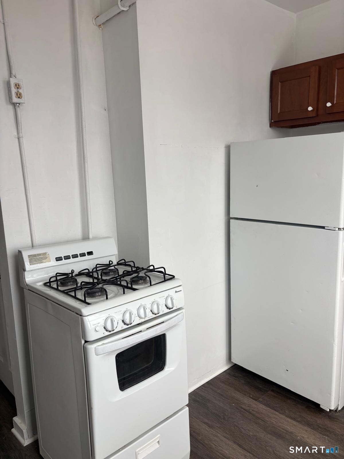 86 Pequonnock Street Bridgeport CT 06604