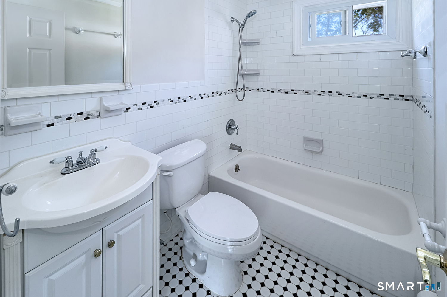 240 Sunnyridge Avenue Fairfield CT 06824