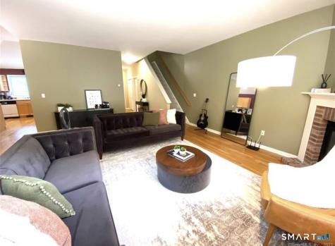 11 Trout Brook Circle Newtown CT 06470