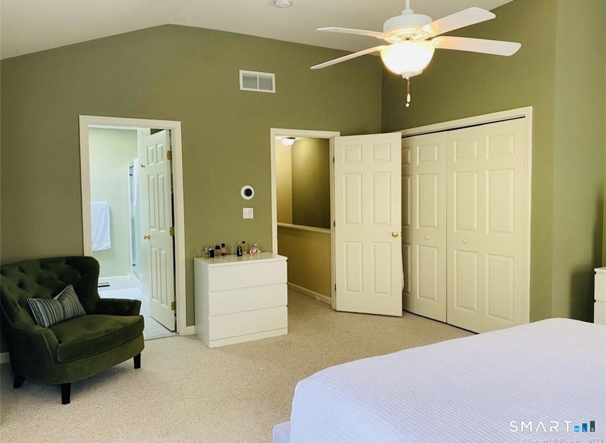 11 Trout Brook Circle Newtown CT 06470
