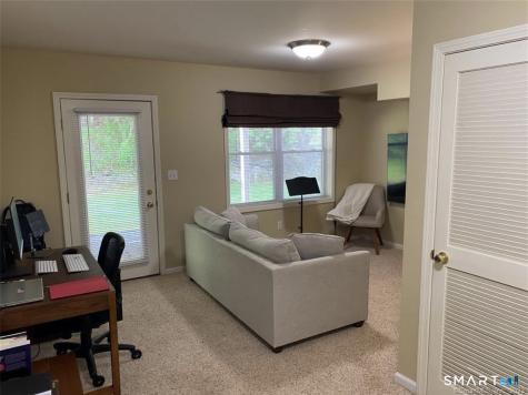 11 Trout Brook Circle Newtown CT 06470