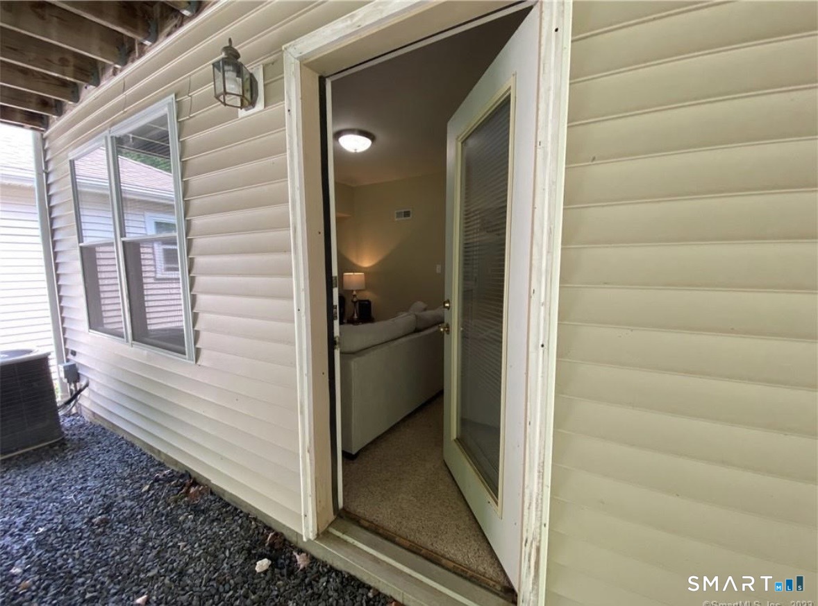 11 Trout Brook Circle Newtown CT 06470