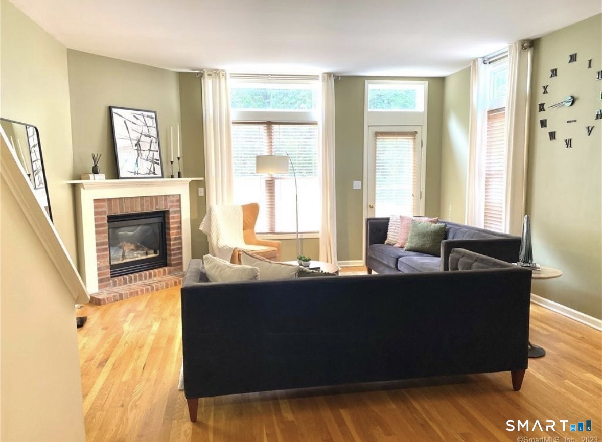 11 Trout Brook Circle Newtown CT 06470