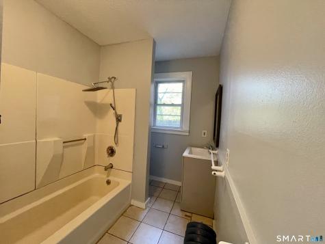 12 Lorraine Street Hartford CT 06105