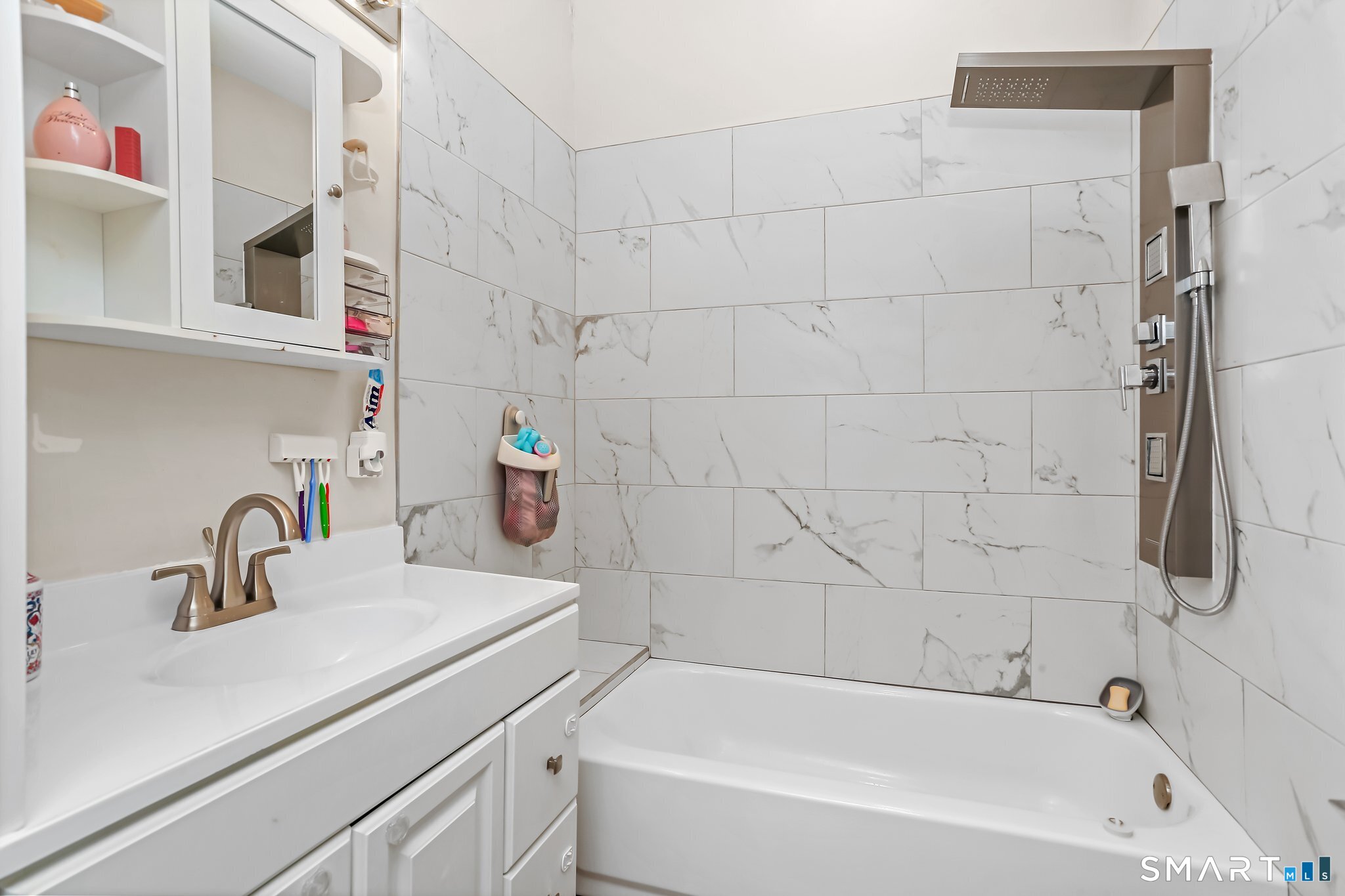 82 Newtown Turnpike Weston CT 06883