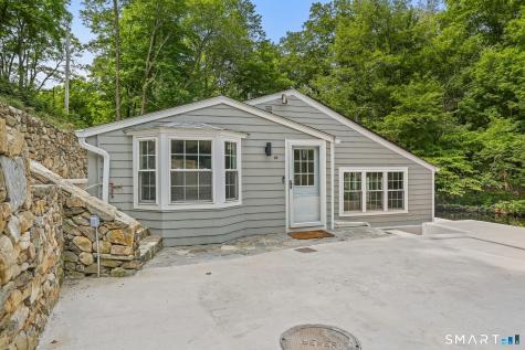 82 Newtown Turnpike Weston CT 06883