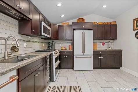 82 Newtown Turnpike Weston CT 06883