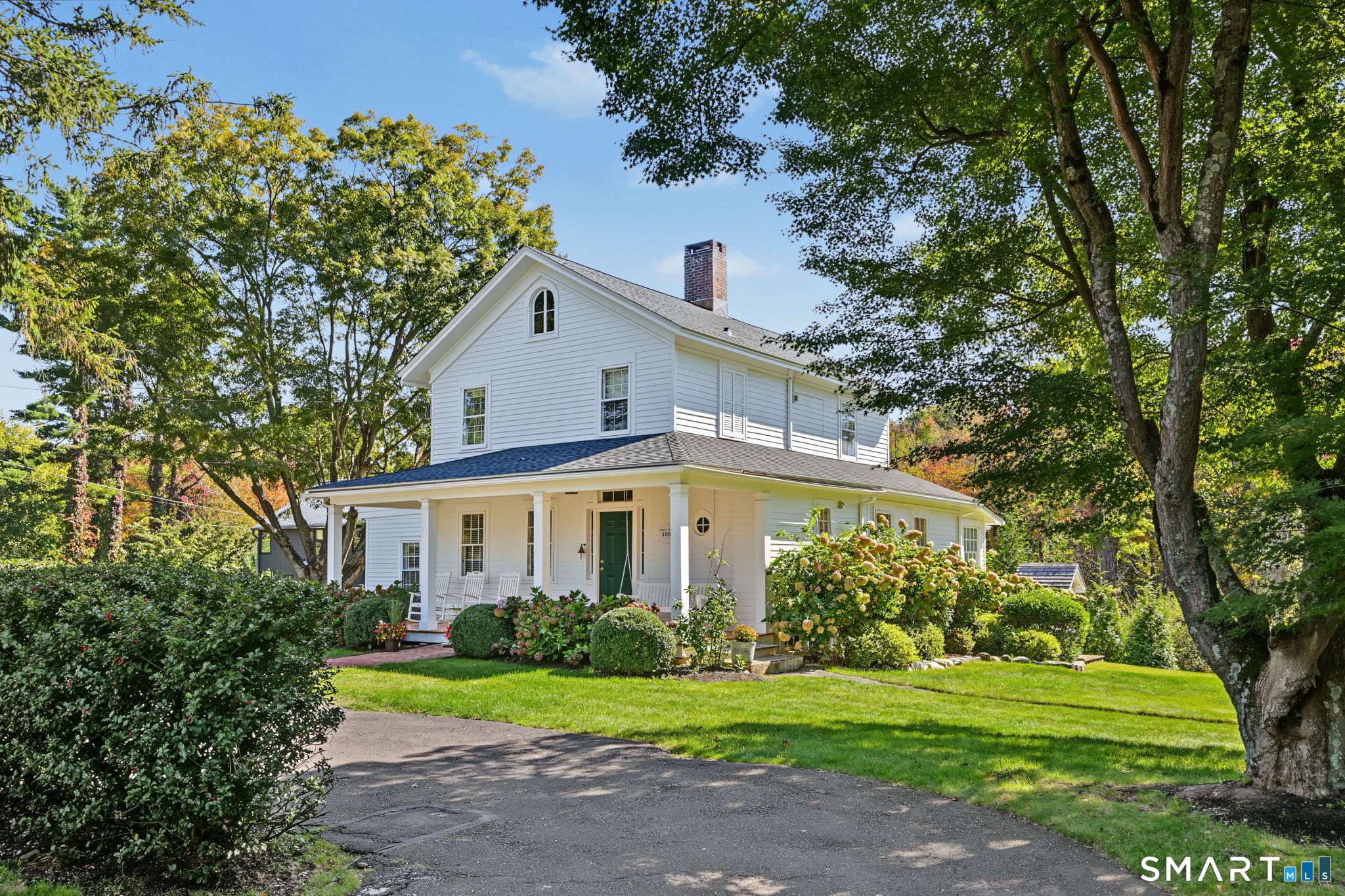 Westport CT, 300 Greens Farms Road
