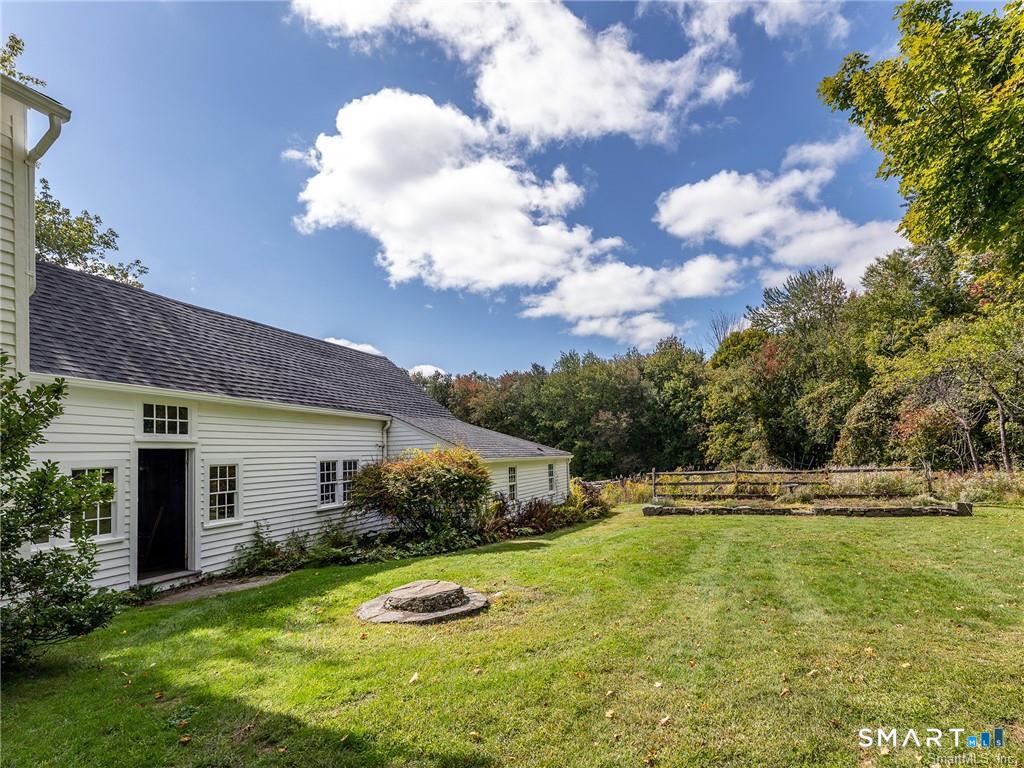 103 Litchfield Road Morris CT 06763