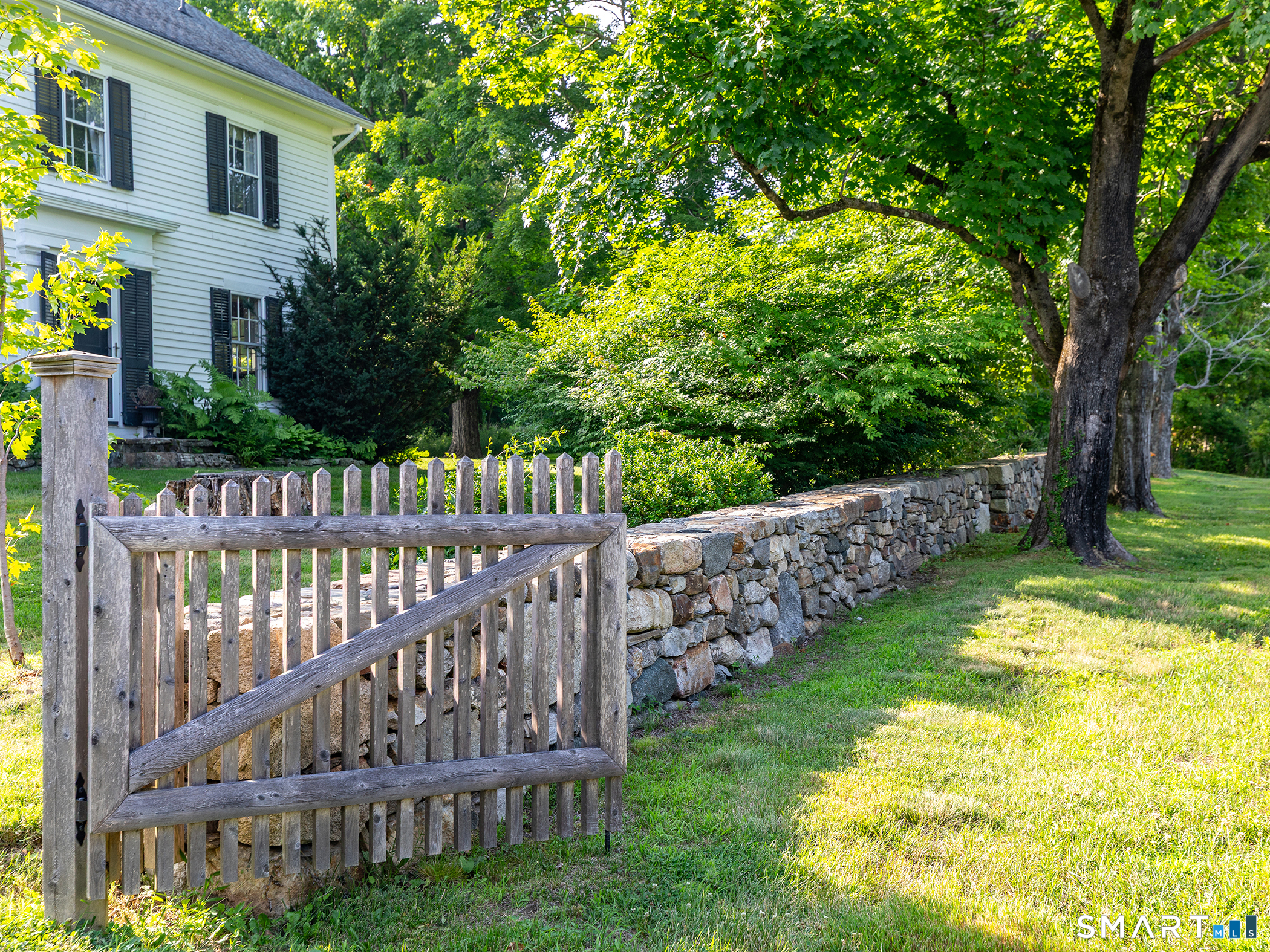 103 Litchfield Road Morris CT 06763