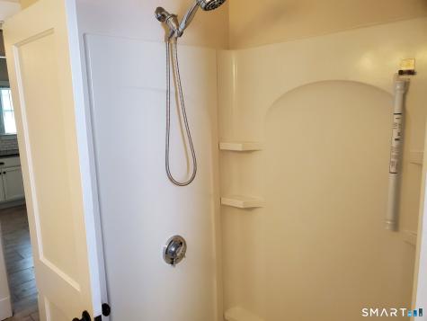 108 Union Avenue West Haven CT 06516