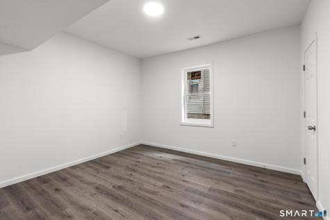 16 Arch Street Waterbury CT 06710