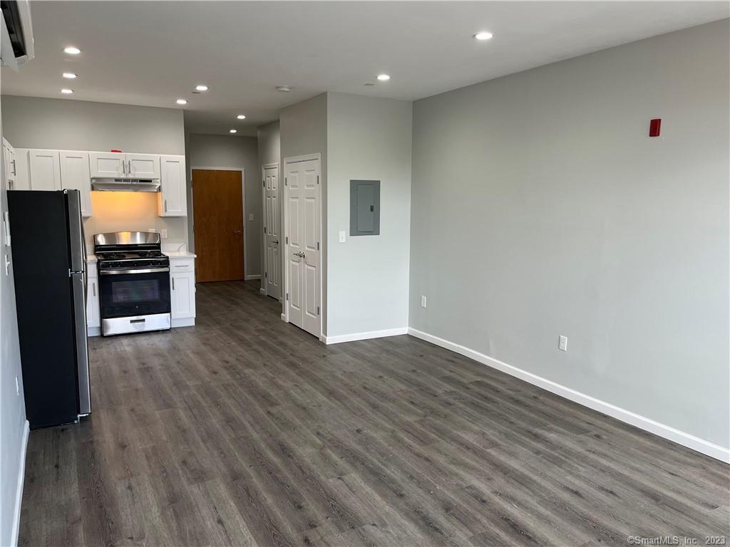 893 Main Street Manchester CT 06040