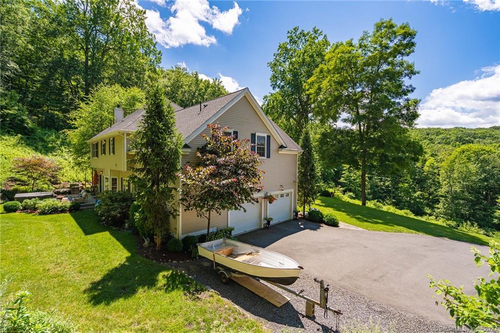 260 White Deer Rocks Road Woodbury CT 06798