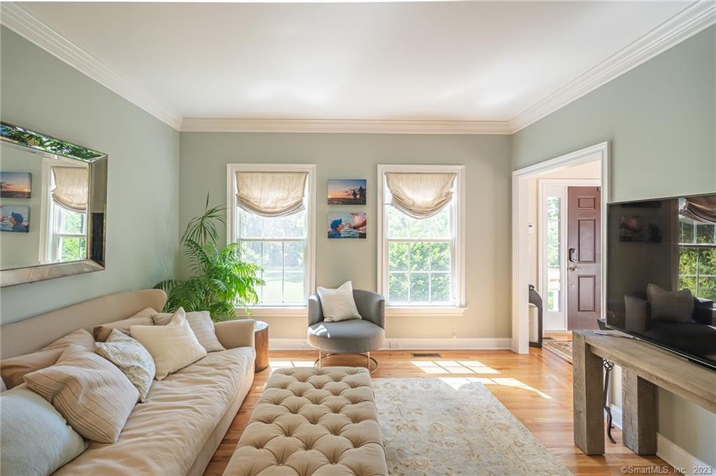 260 White Deer Rocks Road Woodbury CT 06798