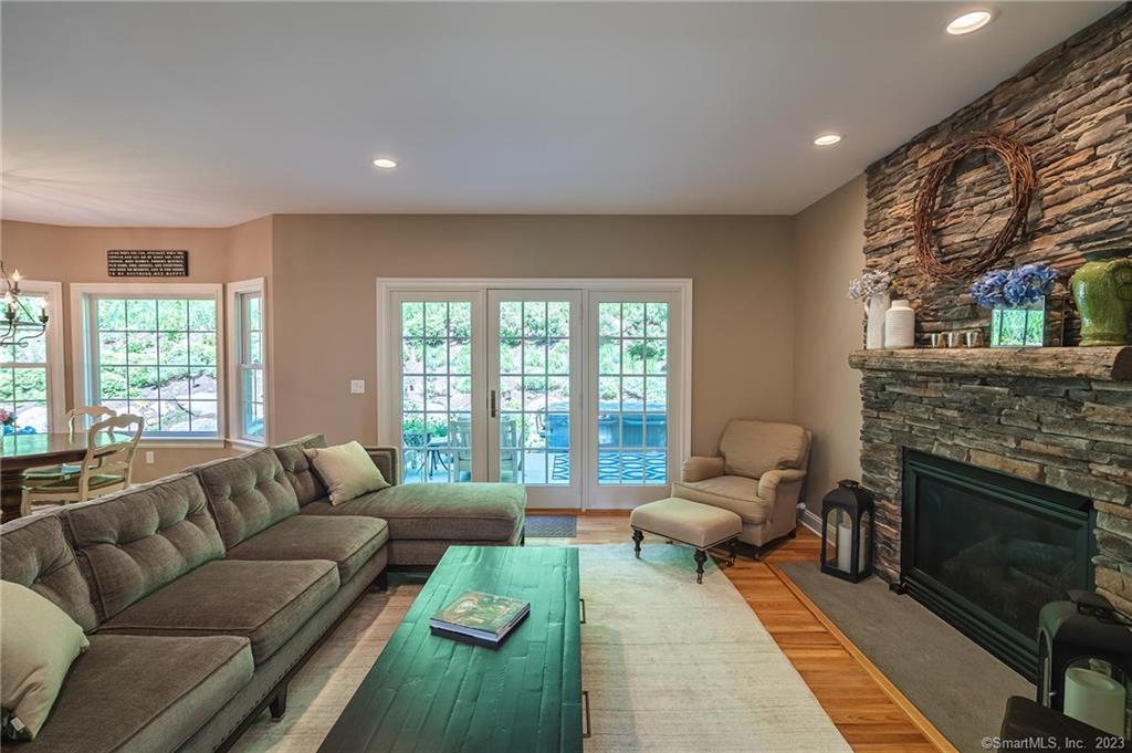 260 White Deer Rocks Road Woodbury CT 06798