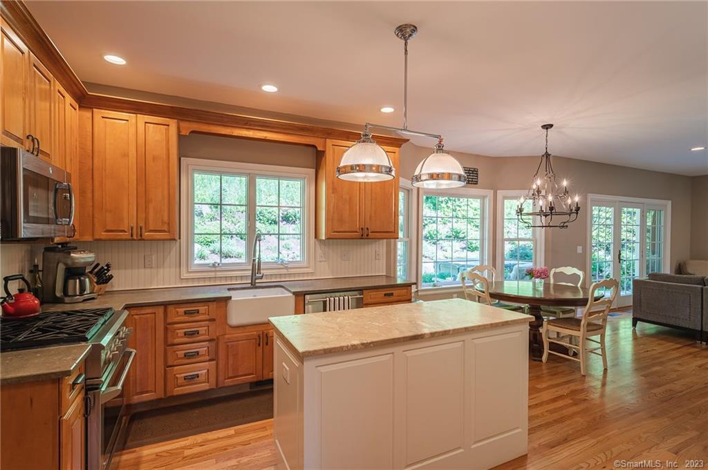 260 White Deer Rocks Road Woodbury CT 06798