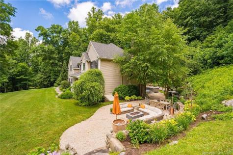 260 White Deer Rocks Road Woodbury CT 06798