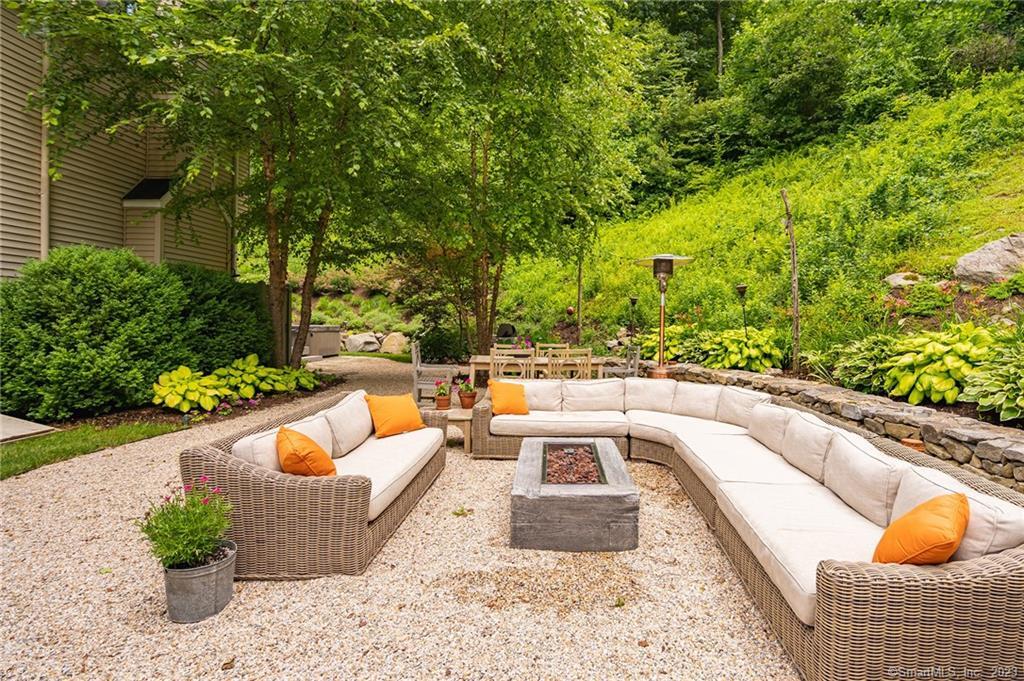 260 White Deer Rocks Road Woodbury CT 06798