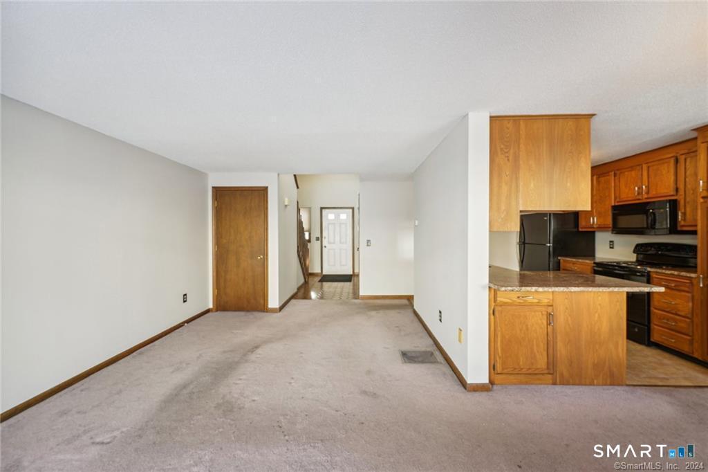 17 Oak Forest Drive Manchester CT 06042