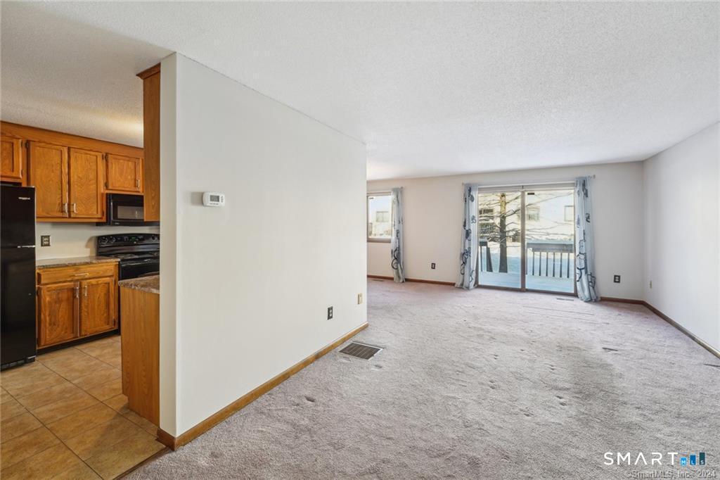 17 Oak Forest Drive Manchester CT 06042