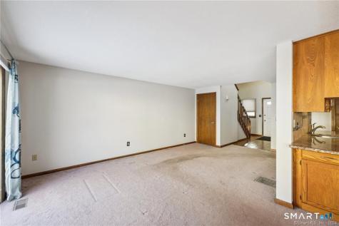 17 Oak Forest Drive Manchester CT 06042