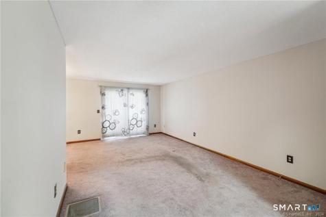 17 Oak Forest Drive Manchester CT 06042