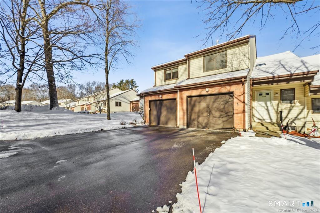 17 Oak Forest Drive Manchester CT 06042