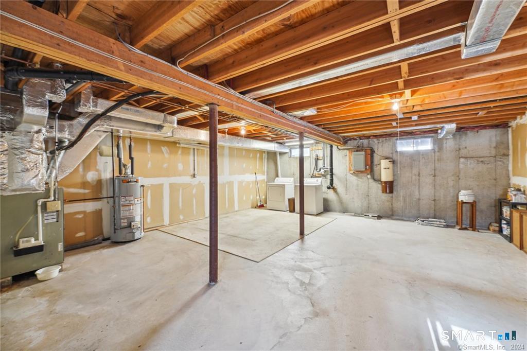 17 Oak Forest Drive Manchester CT 06042