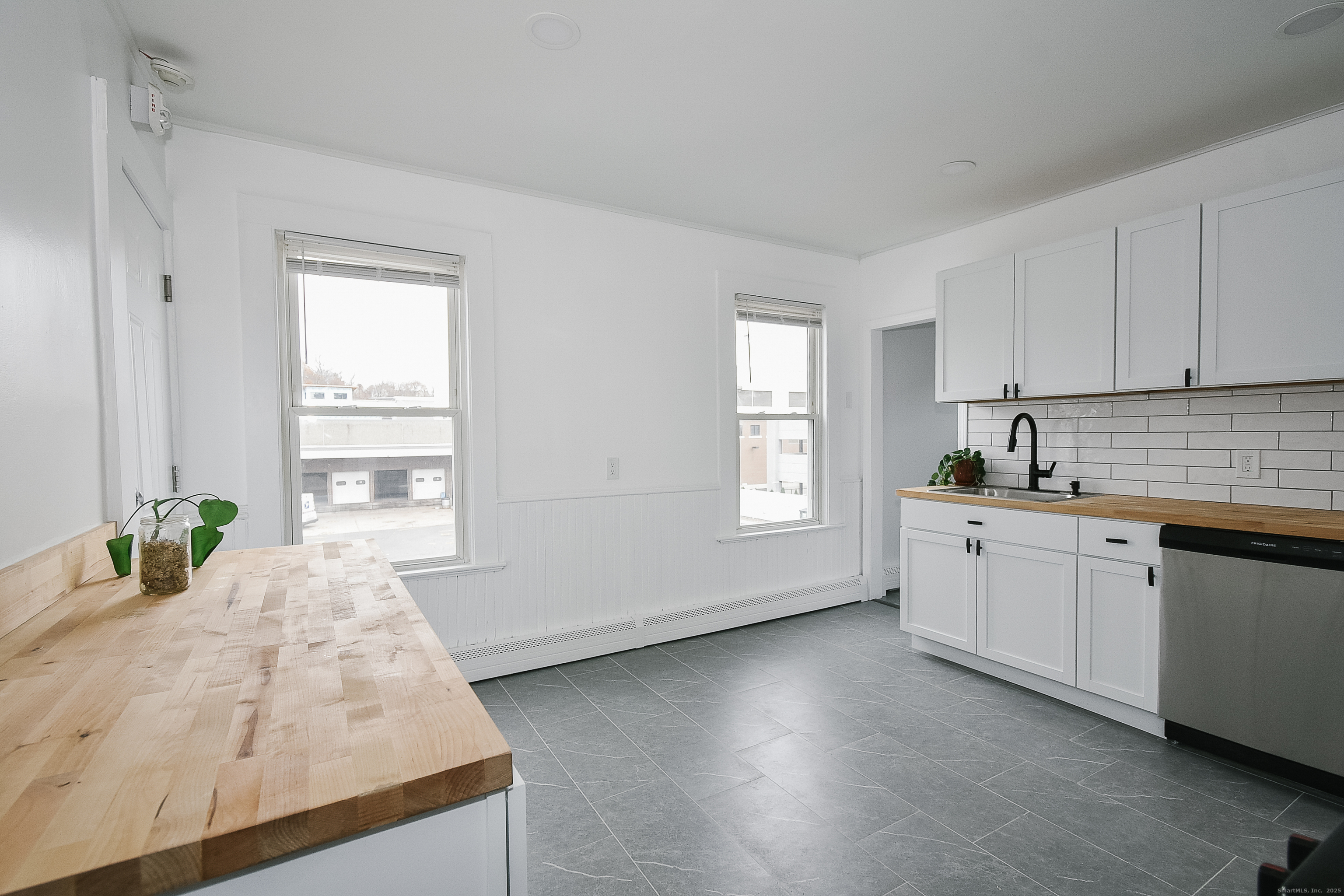 22 Kelley Street Bristol CT 06010