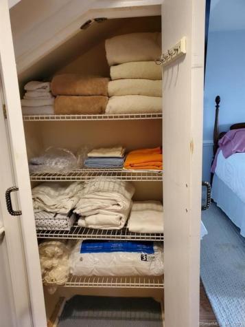 27 Gled Hill Street Stonington CT 06355