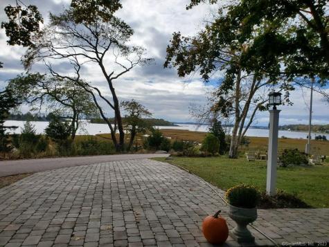 27 Gled Hill Street Stonington CT 06355