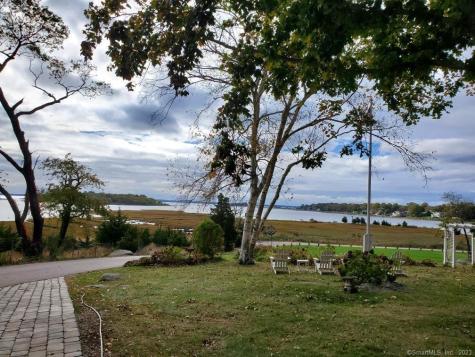 27 Gled Hill Street Stonington CT 06355