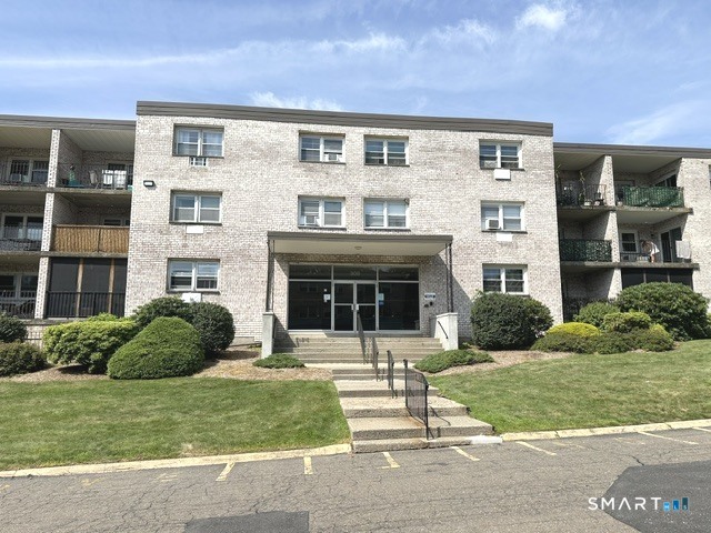 308 Meadowside Road Milford CT 06460