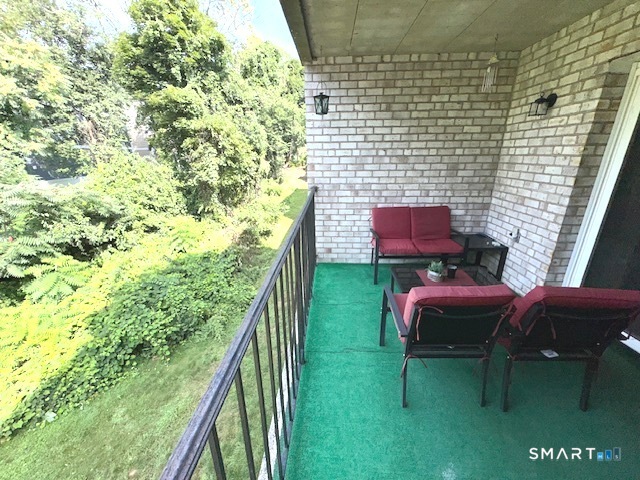 308 Meadowside Road Milford CT 06460