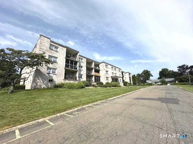 308 Meadowside Road Milford CT 06460
