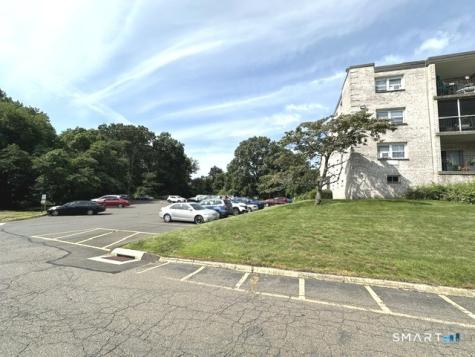 308 Meadowside Road Milford CT 06460
