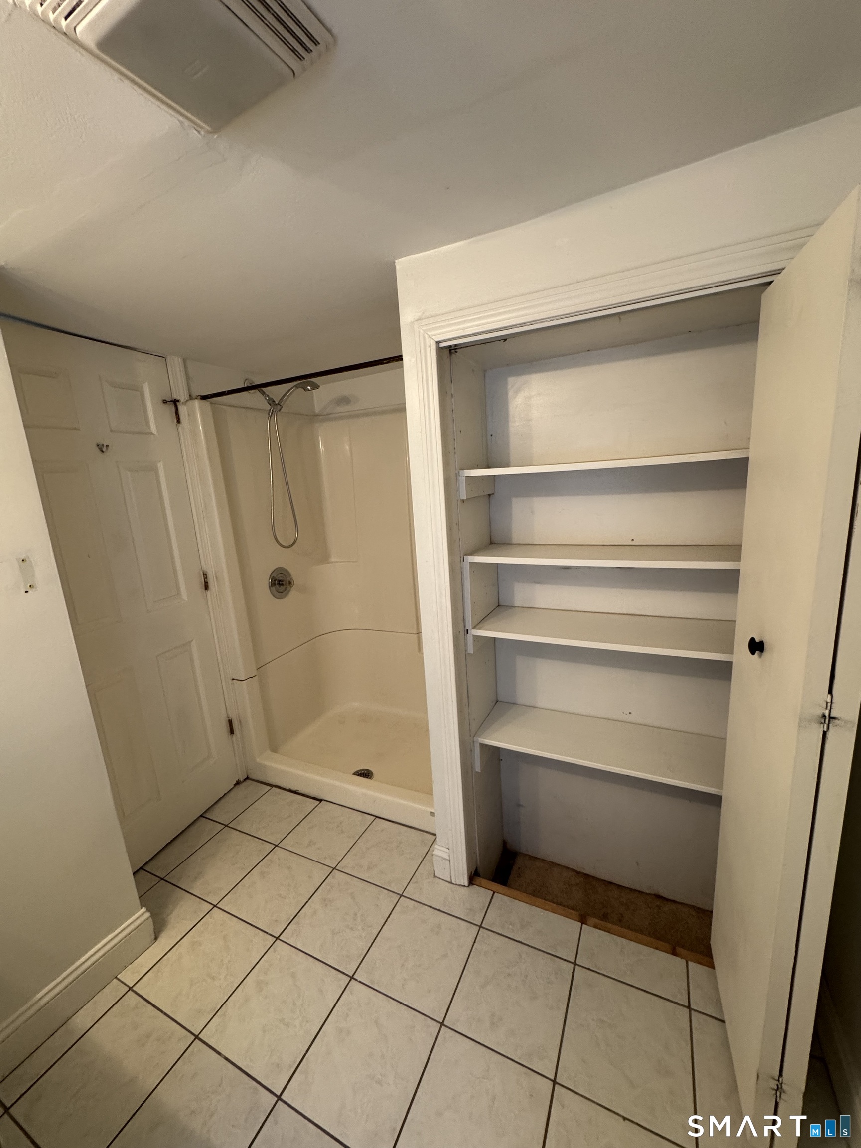 41 Hubbard Place Hamden CT 06517