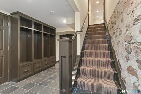 890 Silvermine Road New Canaan CT 06840